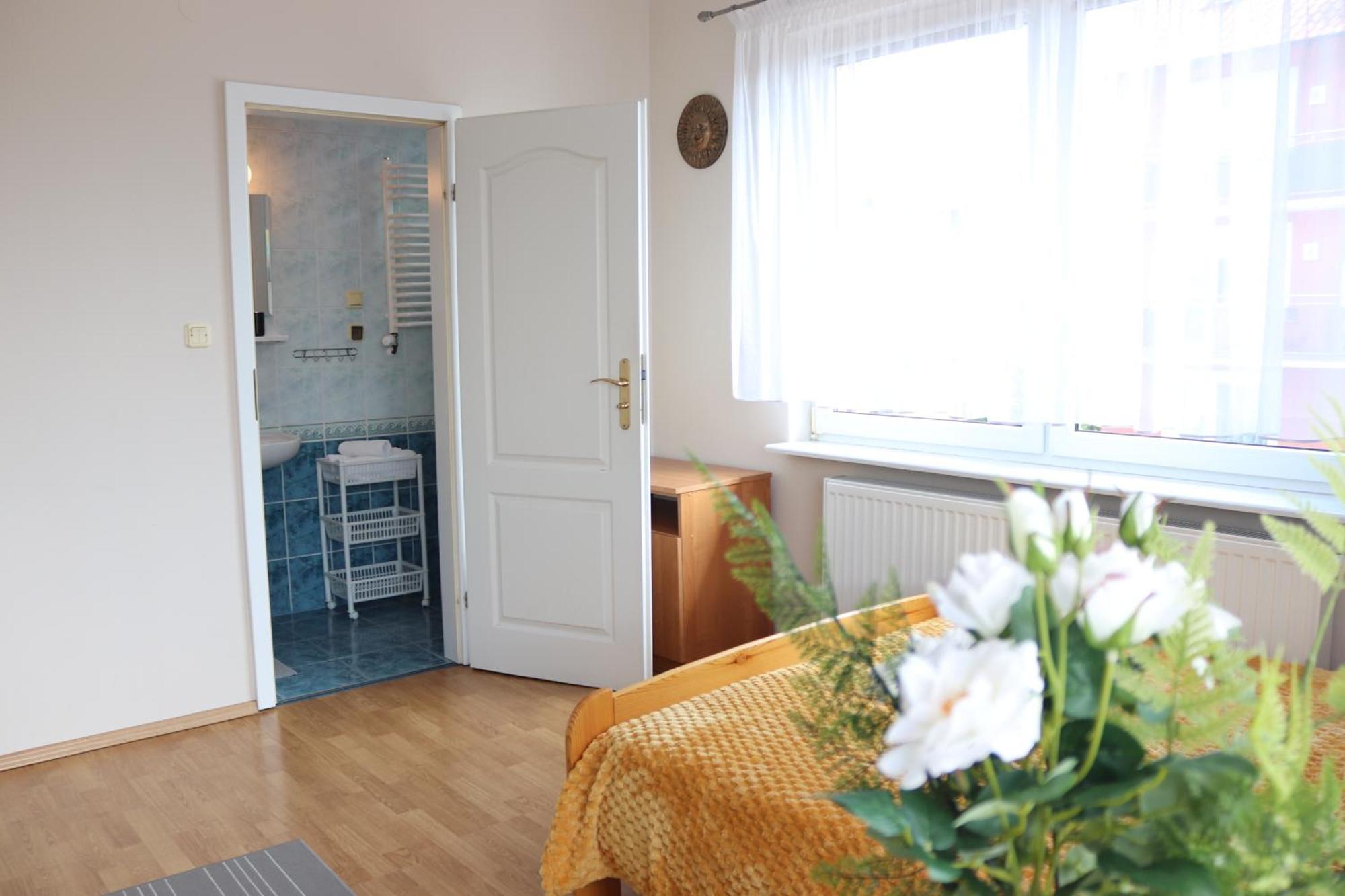 Pokoje&apartamenty Minus - Homestay